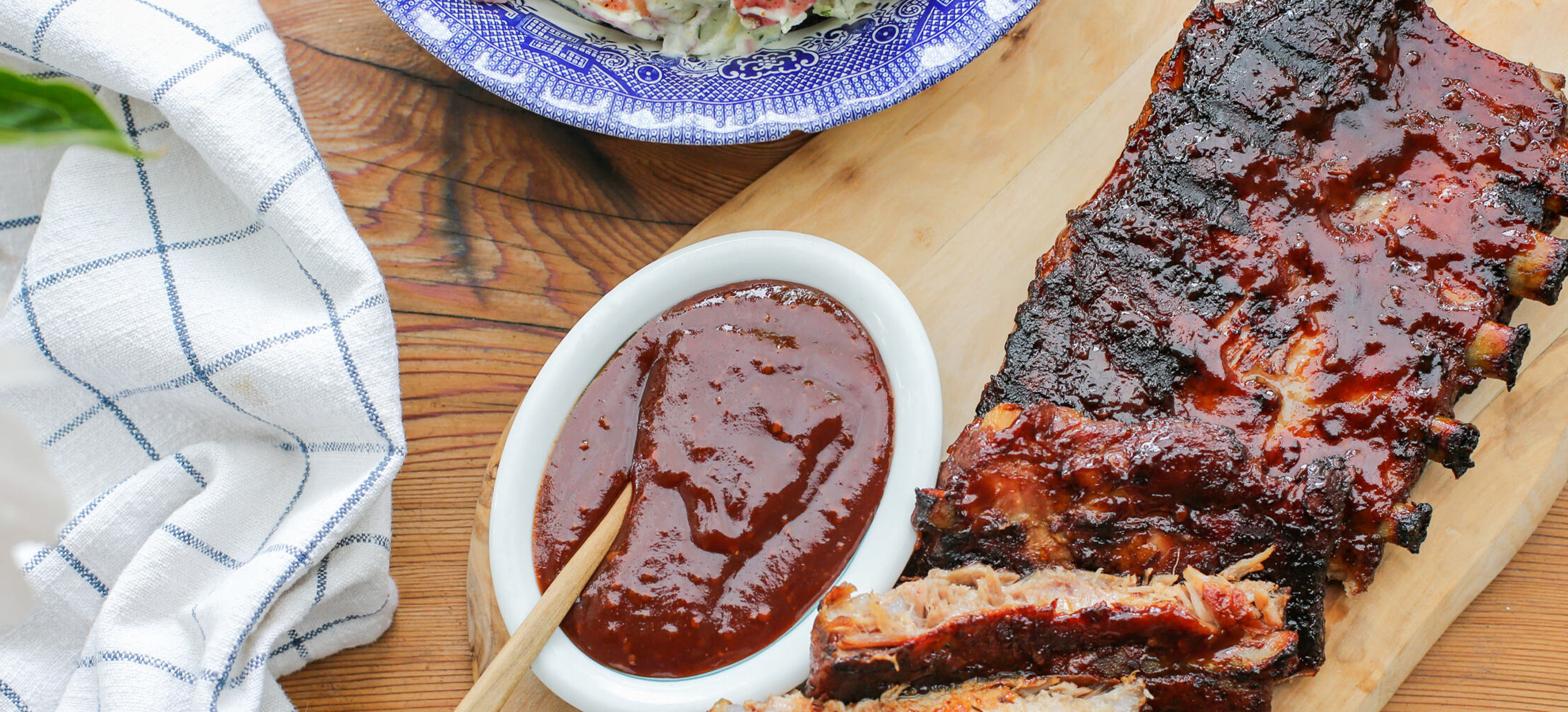 bbq ribs on a plate 